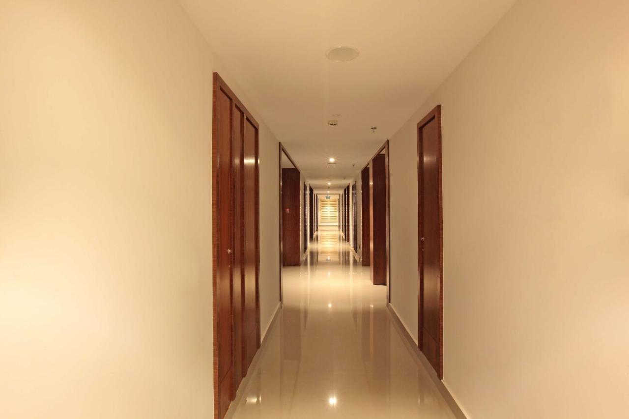 Hotel Ceasar Palace Thodupuzha Экстерьер фото